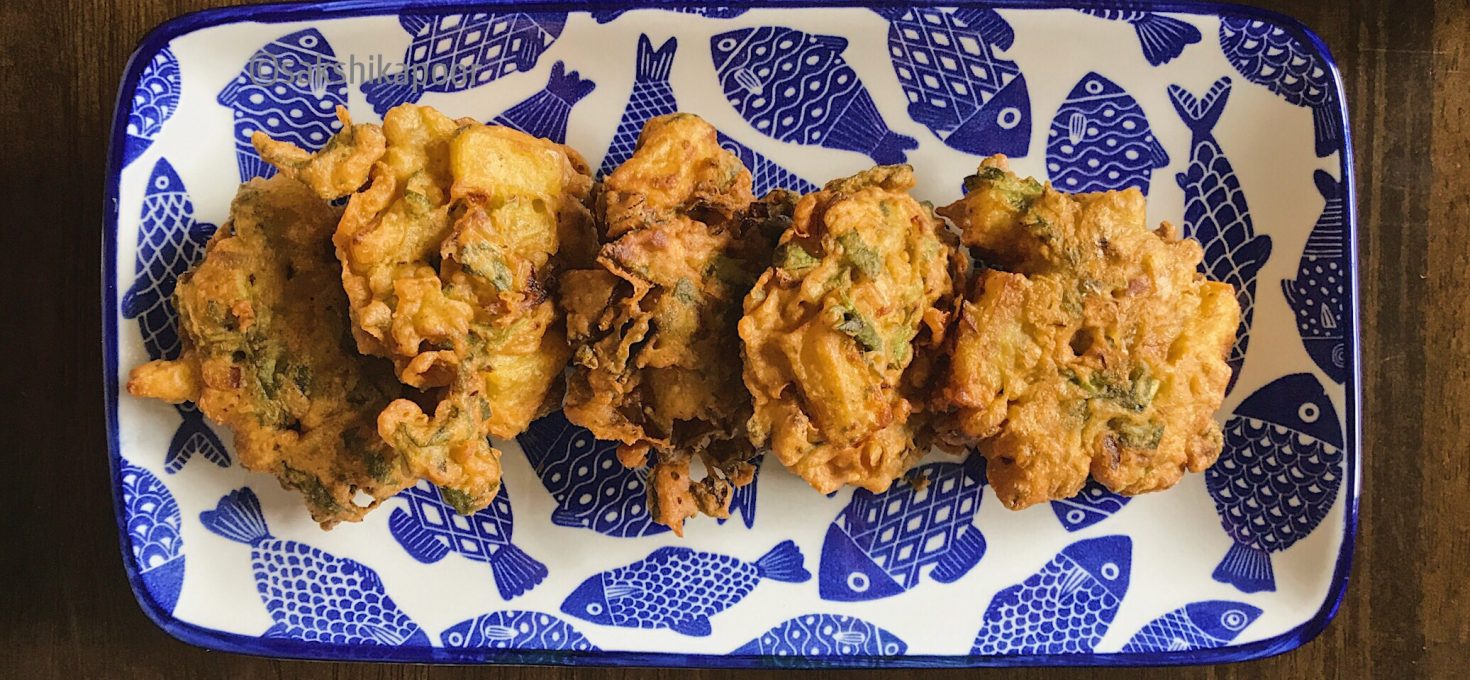 Aloo Pyaaz ke Pakode